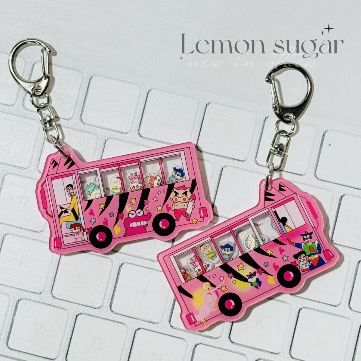 Crayon Shin-chan school bus sh – Acrylic Cosplay Prop recenzja i cena